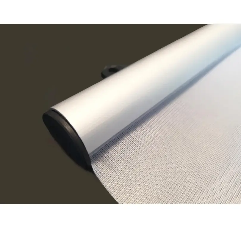 Schaufenster Banner mit Aluklemmschiene – moderne und einfache Befestigungsvariante